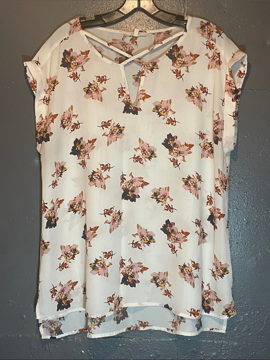 Maurices Tops - Maurices Cream Floral Crisscross V-Neck Blouse